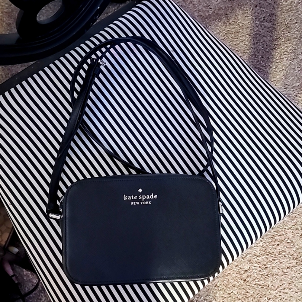 Kate spade camera crossbody